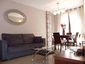 Appart hôtel Rambla108 3*